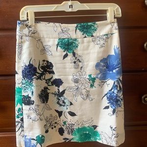 Ann Taylor LOFT floral pencil skirt SZ 00P